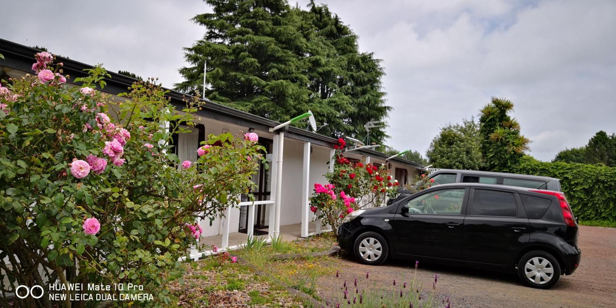 Amisfield Motel Tokoroa Bagian luar foto